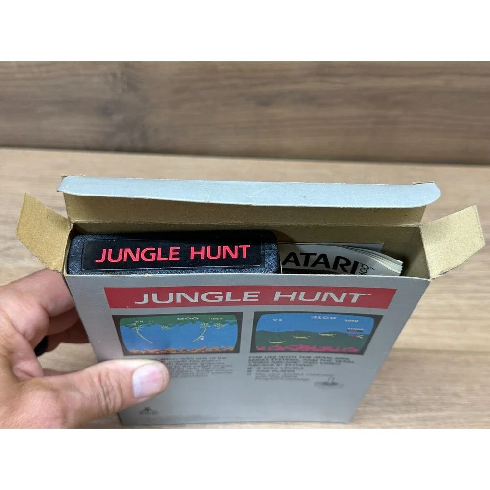 Jungle Hunt (Atari 2600, 1983) CIB Complete w/ Manual, Warranty Card & Box